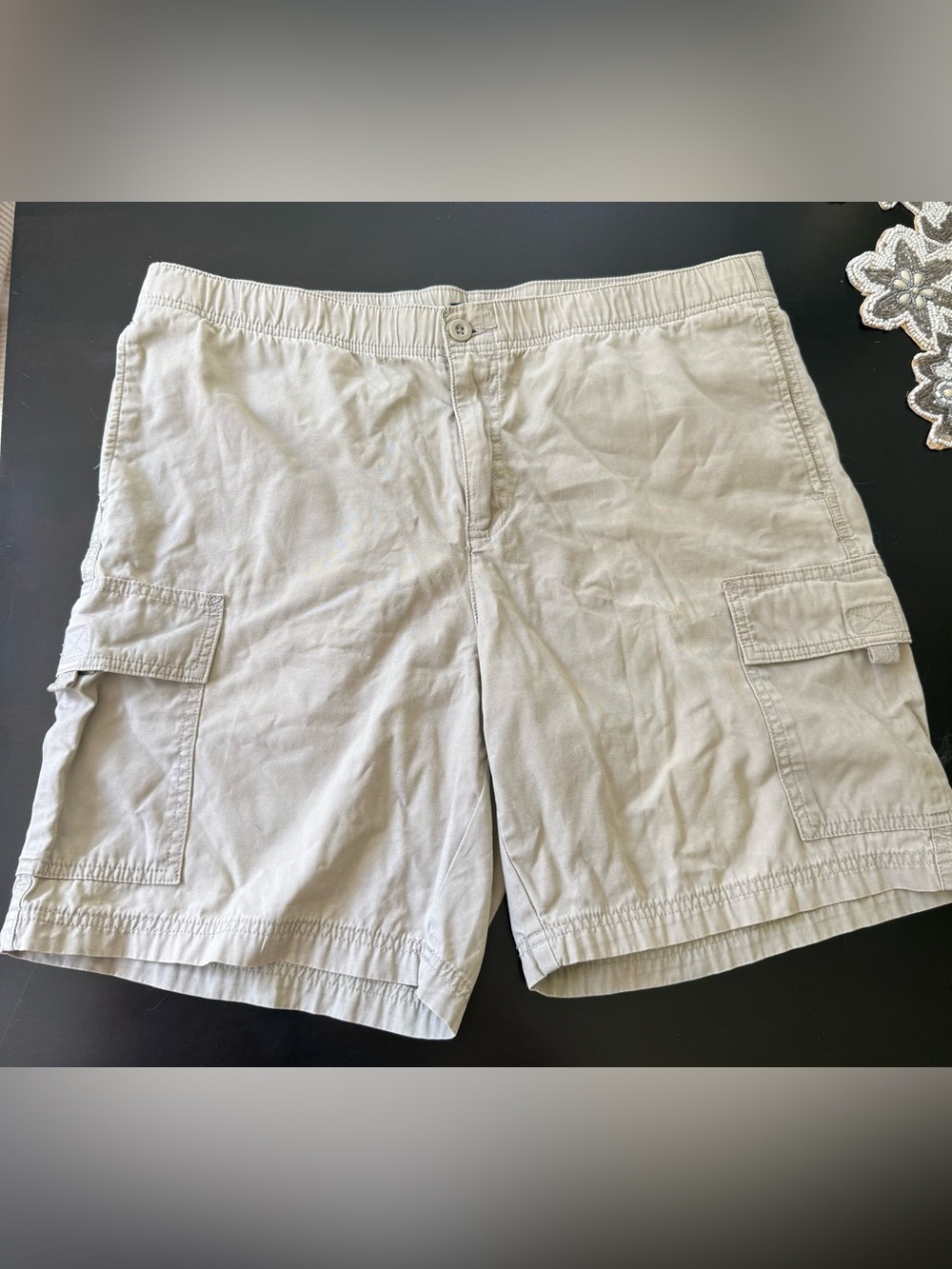 Men’s cargo shorts